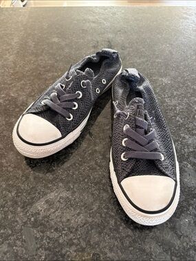 Converse Women’s Low Top Knit Sneakers in Charcoal Gray and Navy